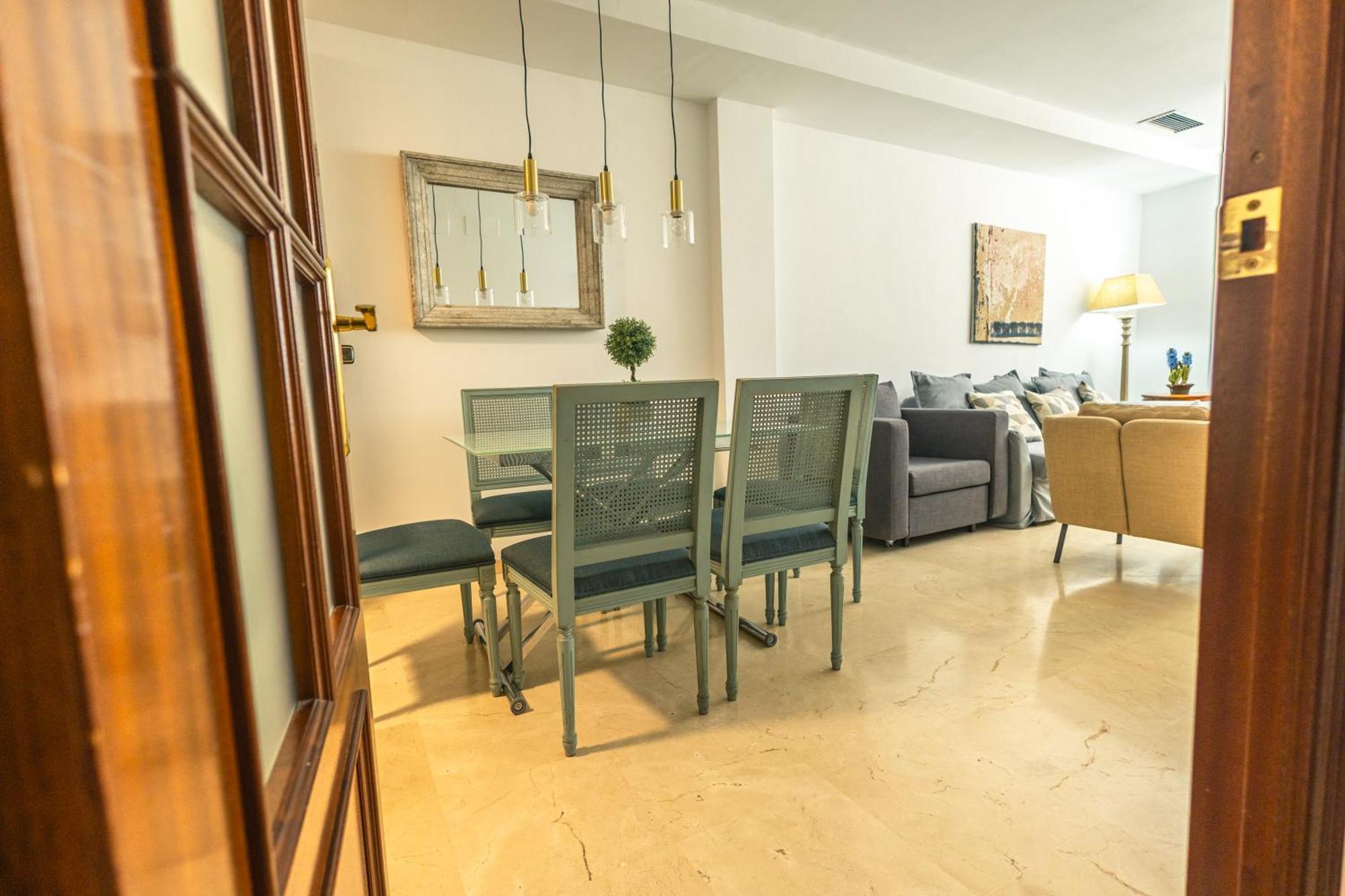 Grande Apartamento Familiar Seville Luaran gambar