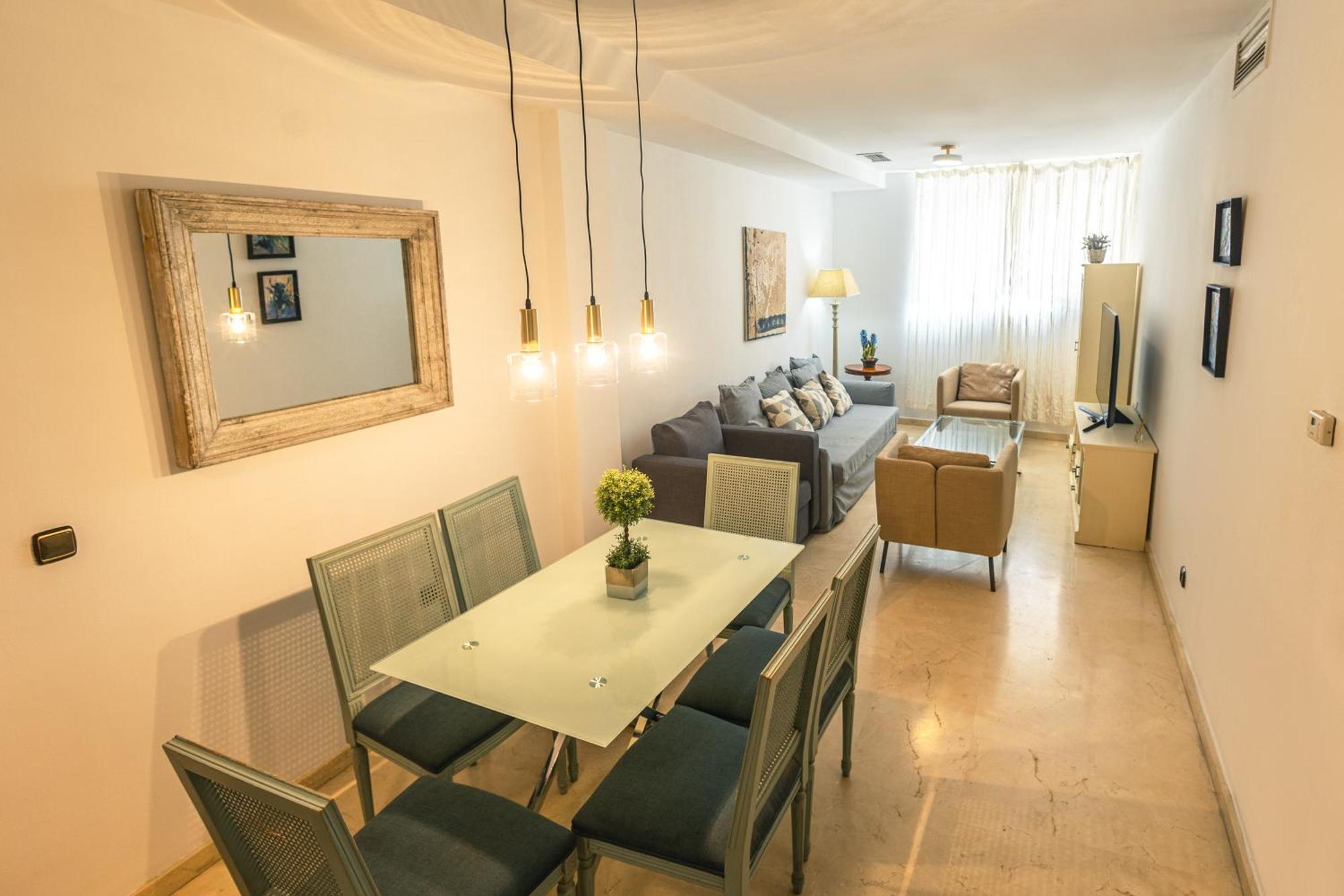 Grande Apartamento Familiar Seville Luaran gambar
