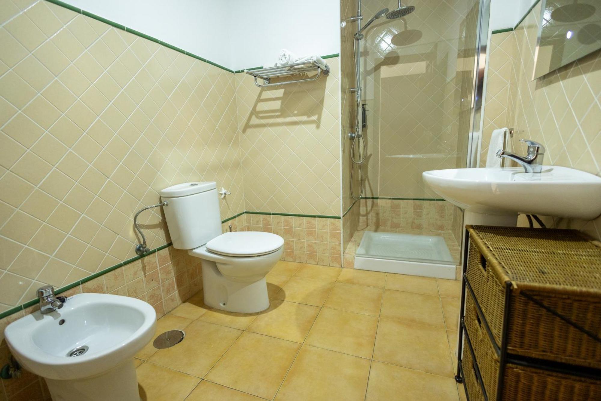 Grande Apartamento Familiar Seville Luaran gambar